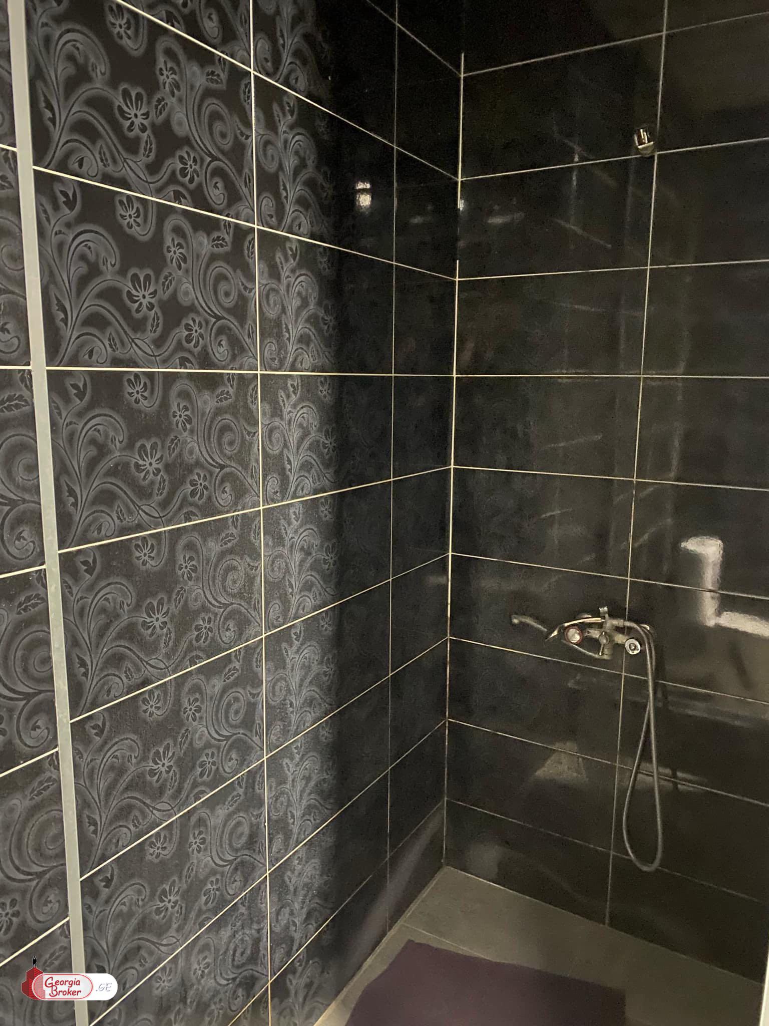 продается квартира с новым ремонтом 2-комнаты