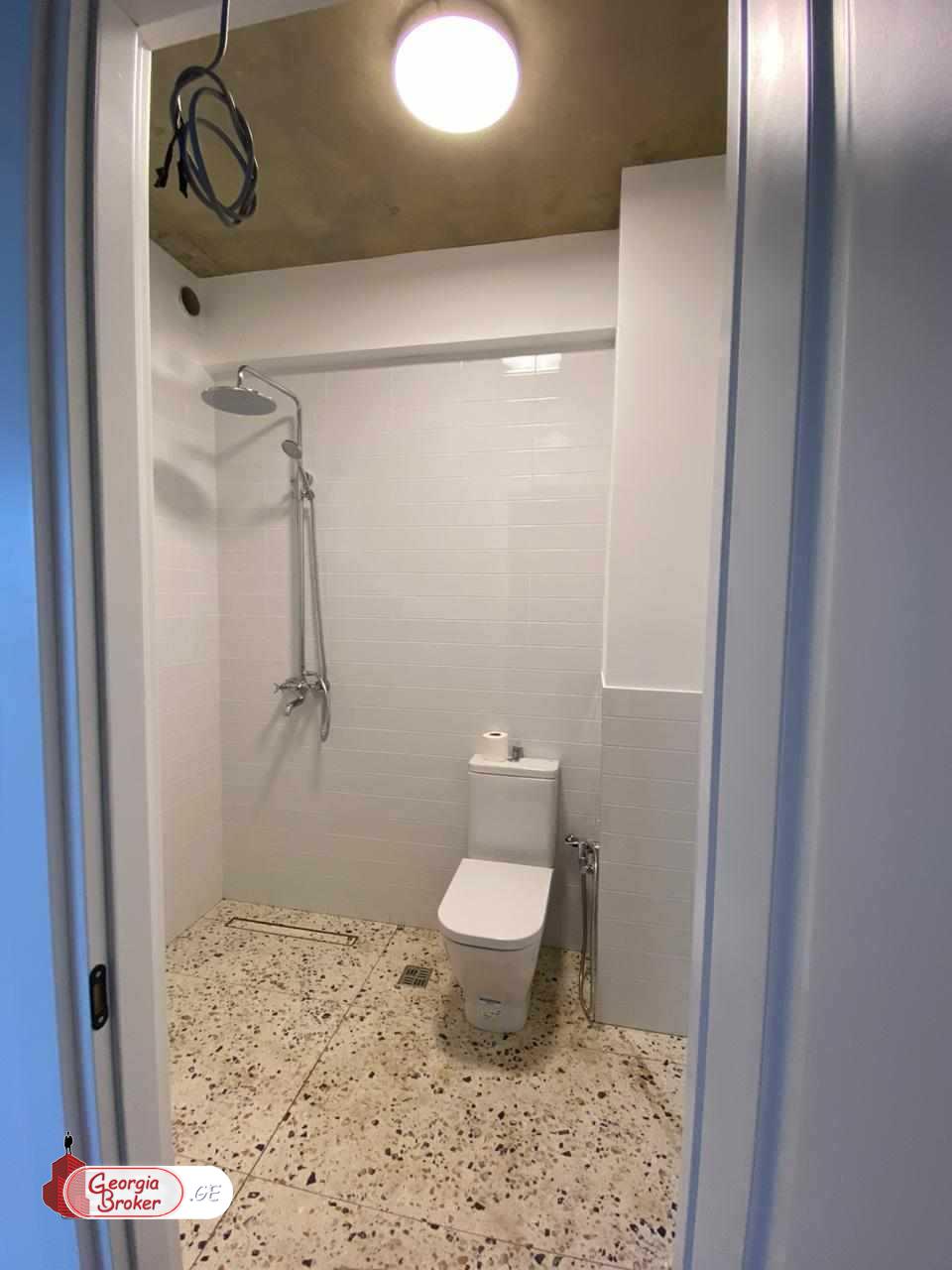 იყიდება ახალი გარემონტებული 3 ოთახიანი ბინა