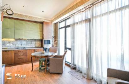 nearly repaired 5-room apartment for sale