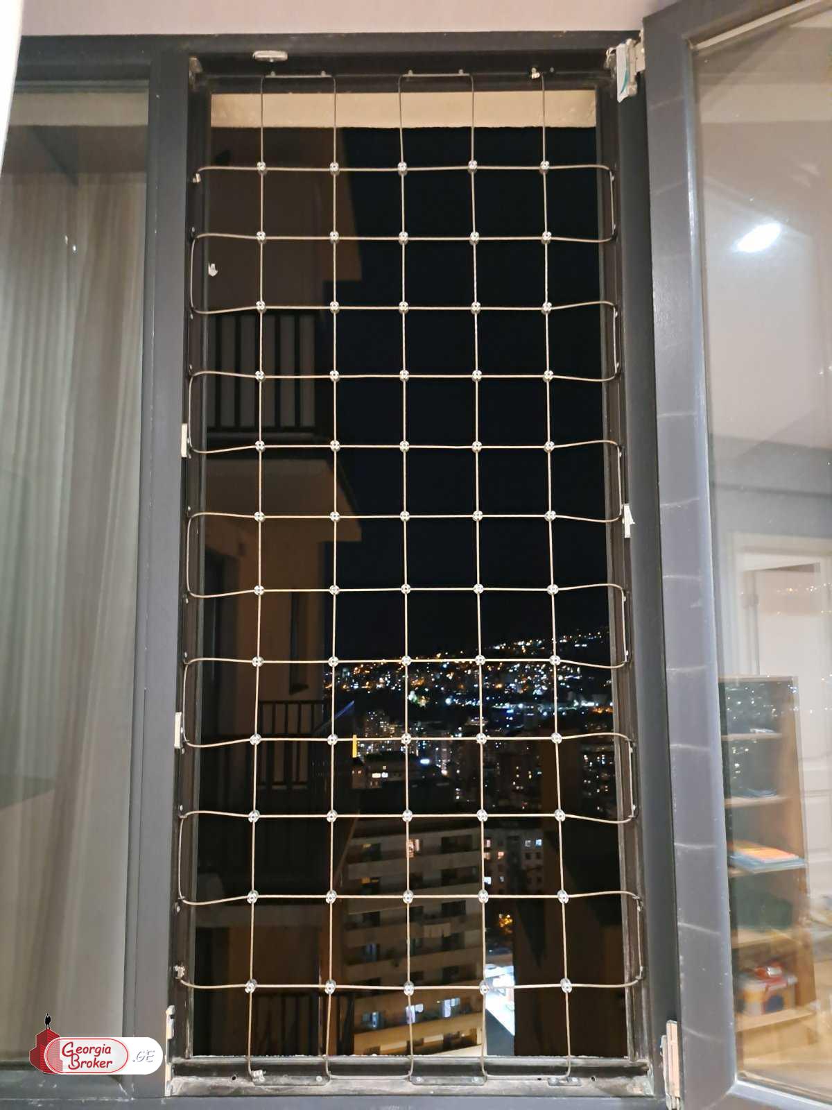 продается квартира с новым ремонтом 3-комнаты