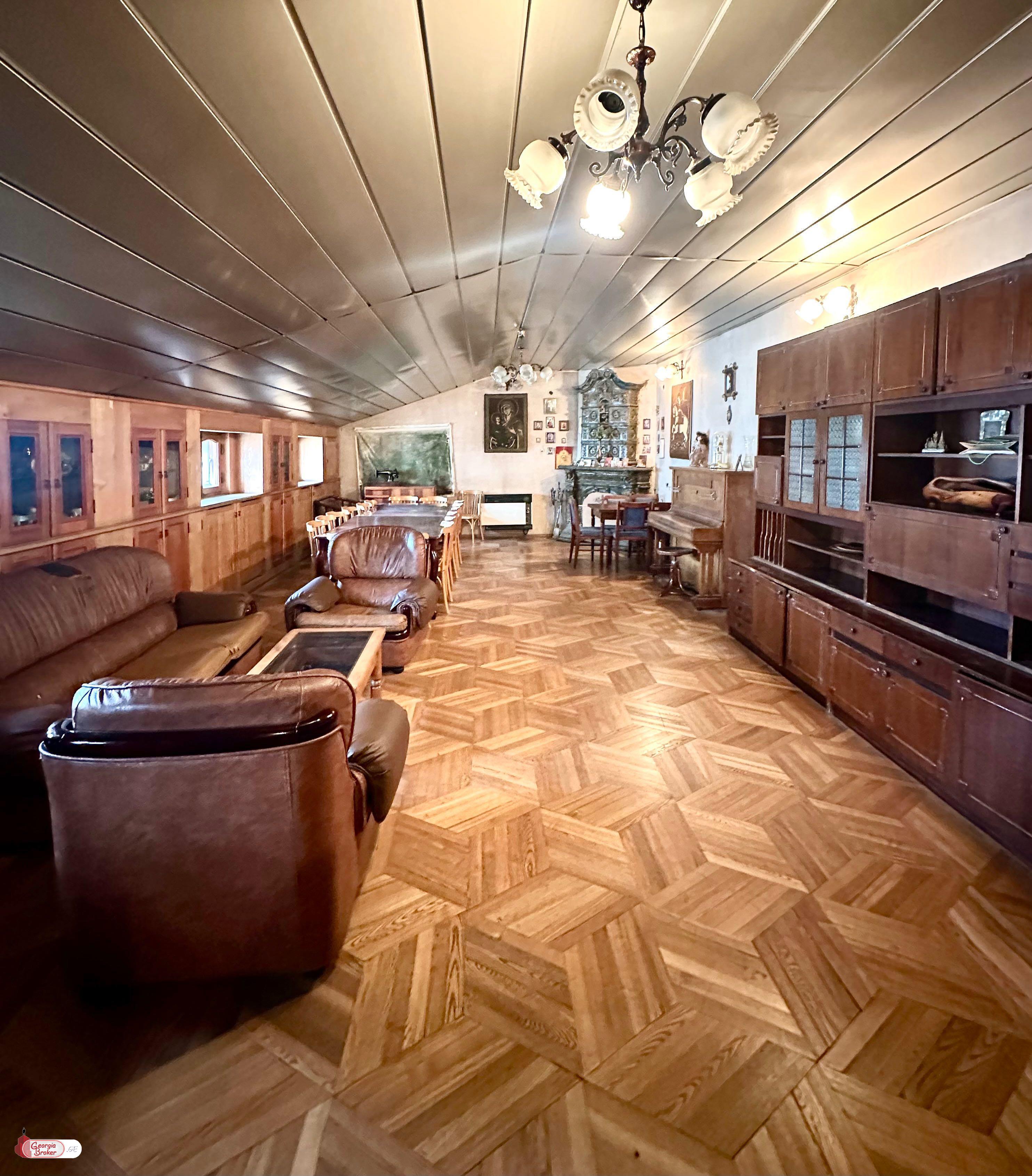 nearly repaired 5-room apartment for sale