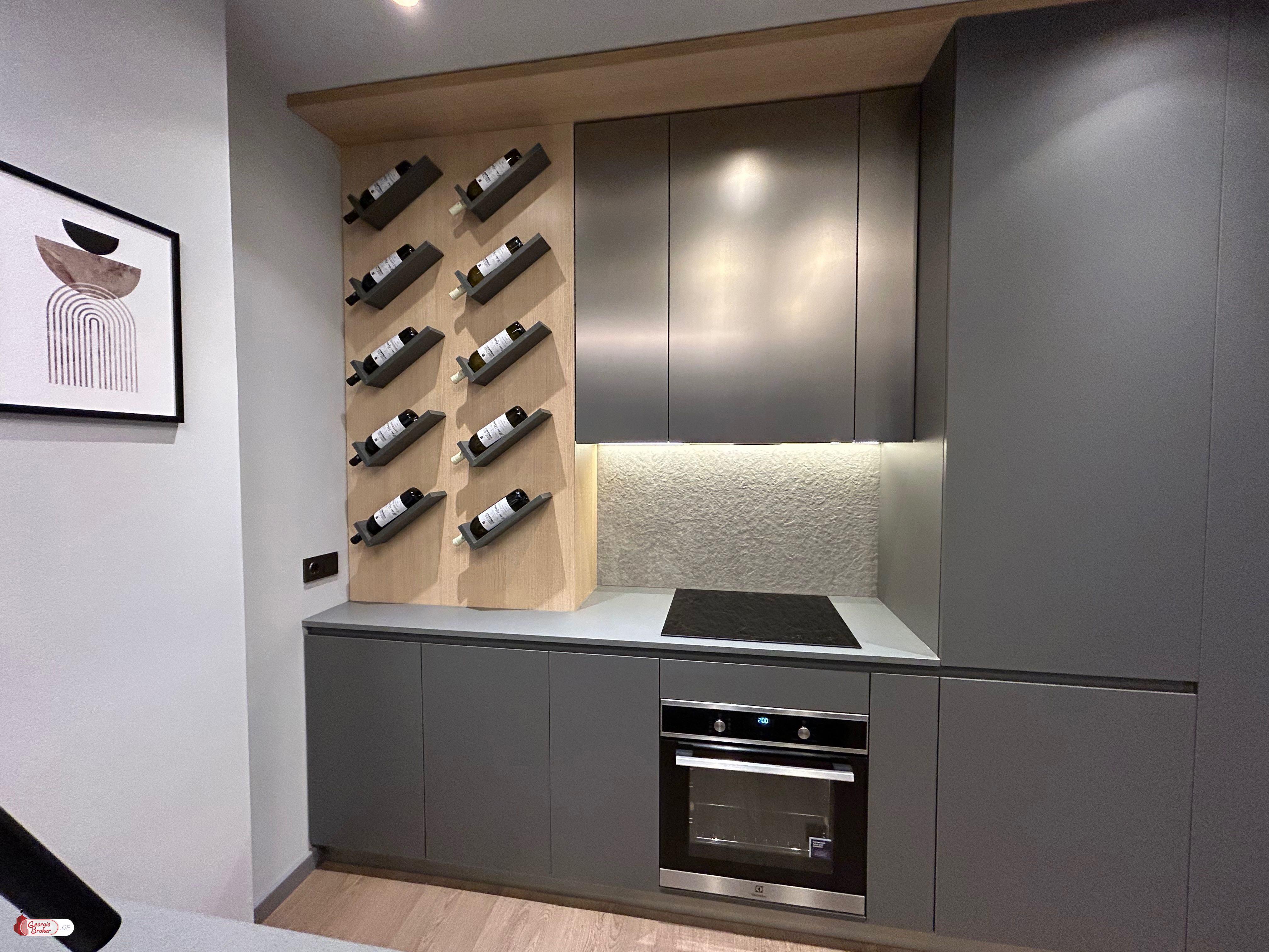 продается квартира с новым ремонтом 2-комнаты