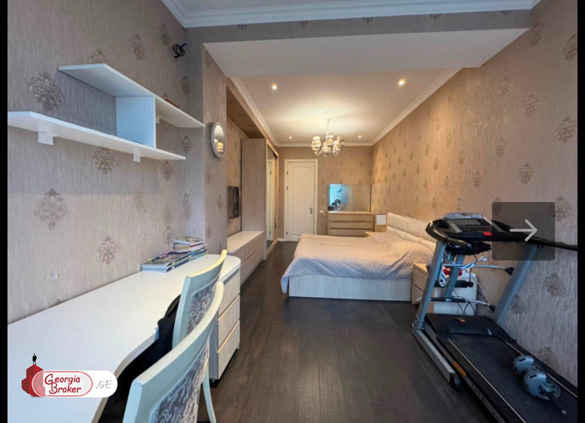 nearly repaired 5-room apartment for sale