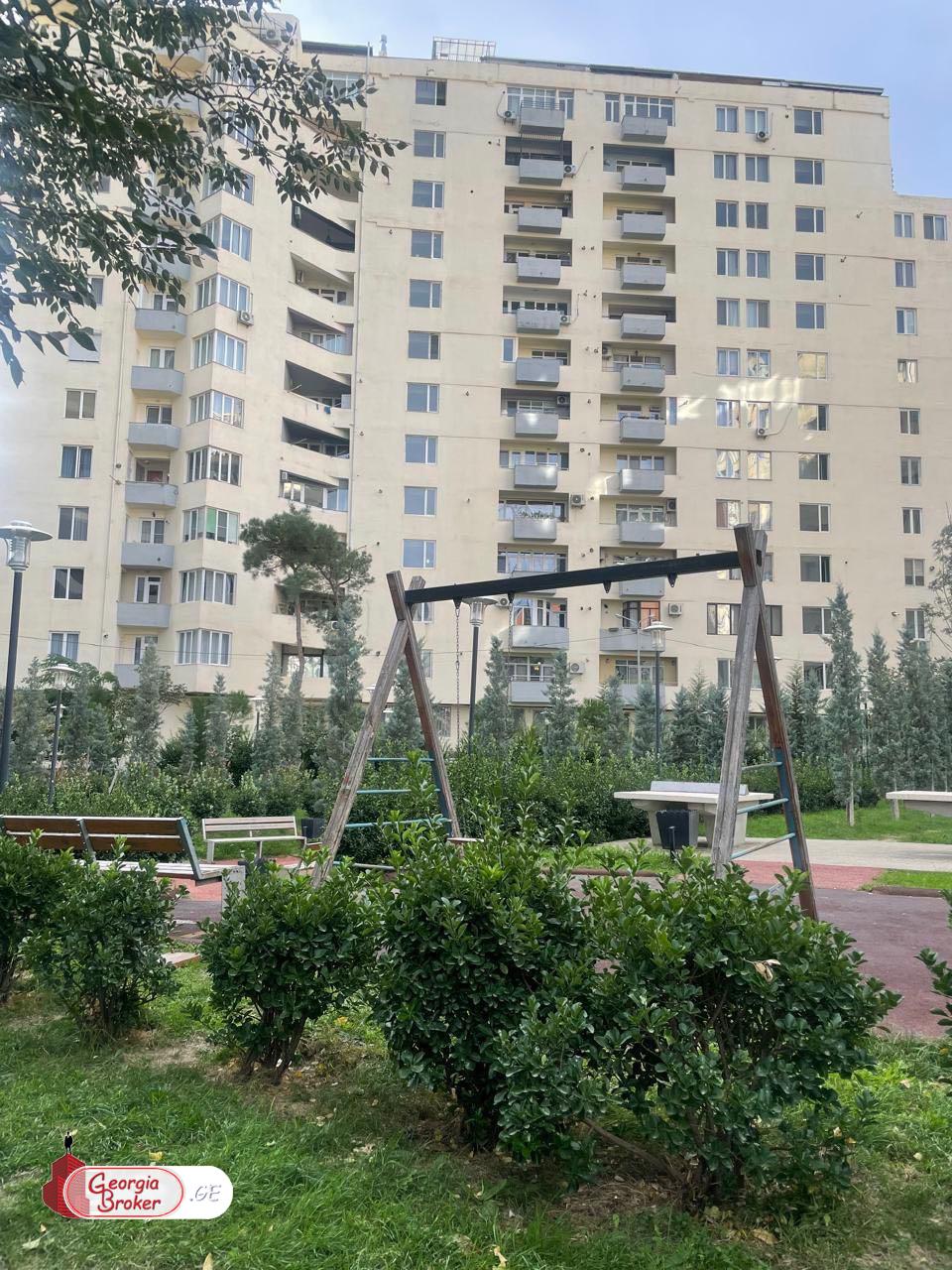 nearly repaired 5-room apartment for sale