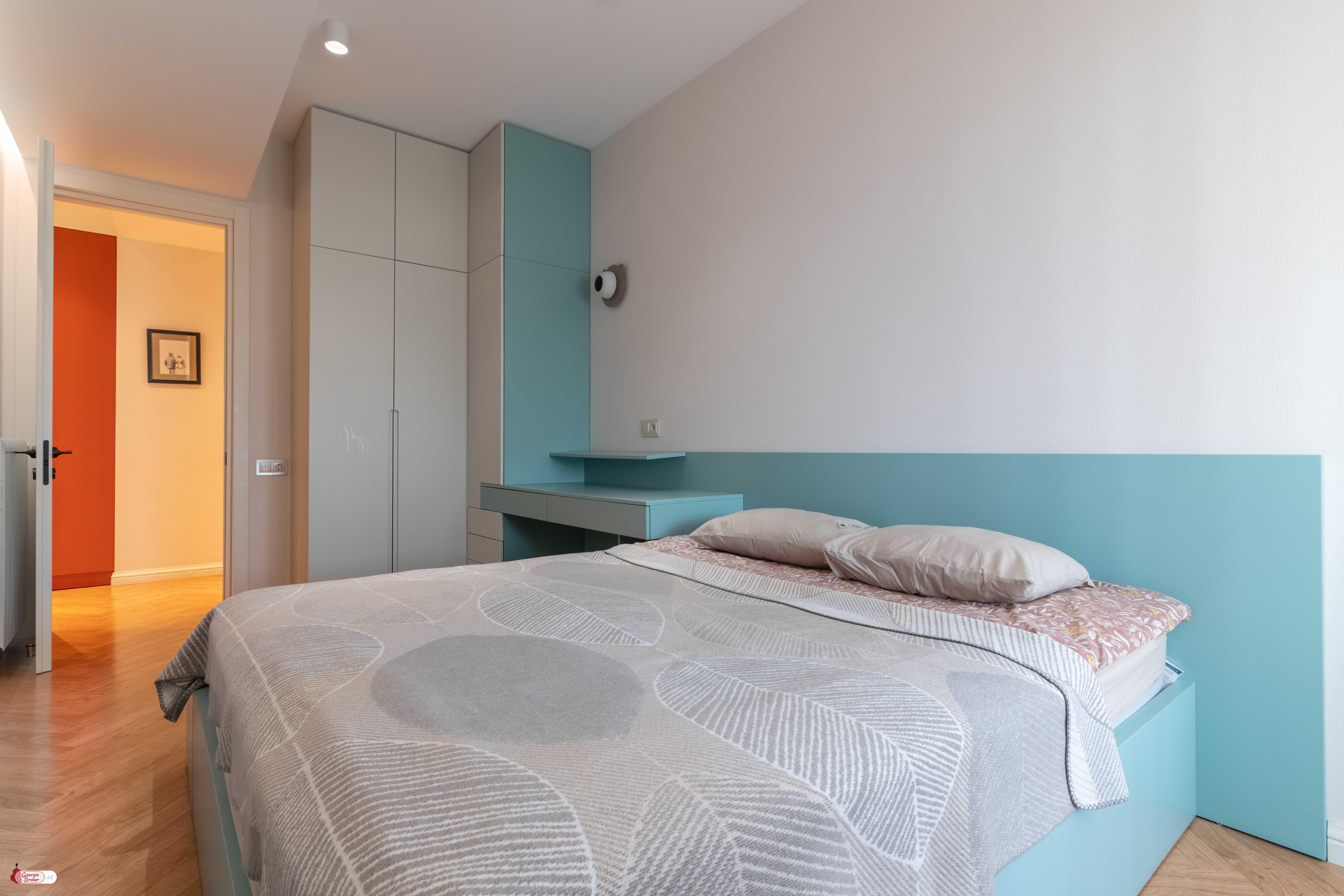 იყიდება ახალი გარემონტებული 3 ოთახიანი ბინა