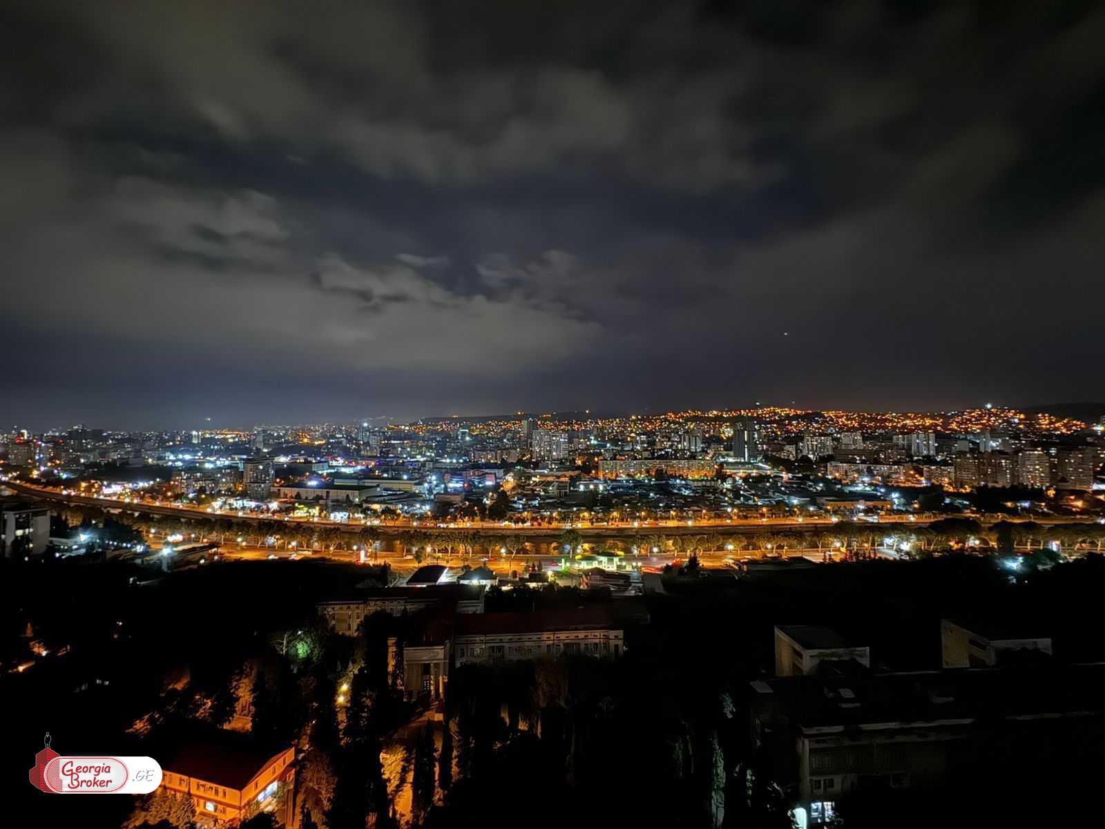 იყიდება ახალი გარემონტებული 3 ოთახიანი ბინა