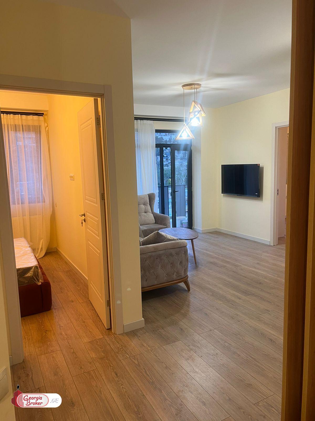 nearly repaired 3-room apartment for sale