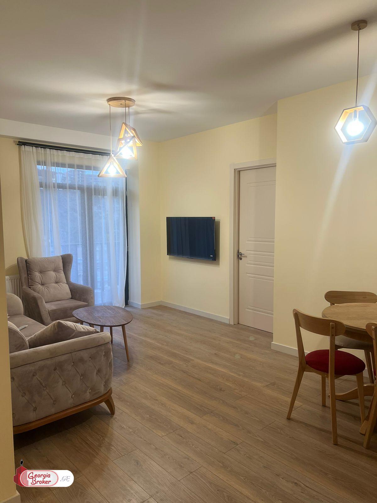 nearly repaired 3-room apartment for sale