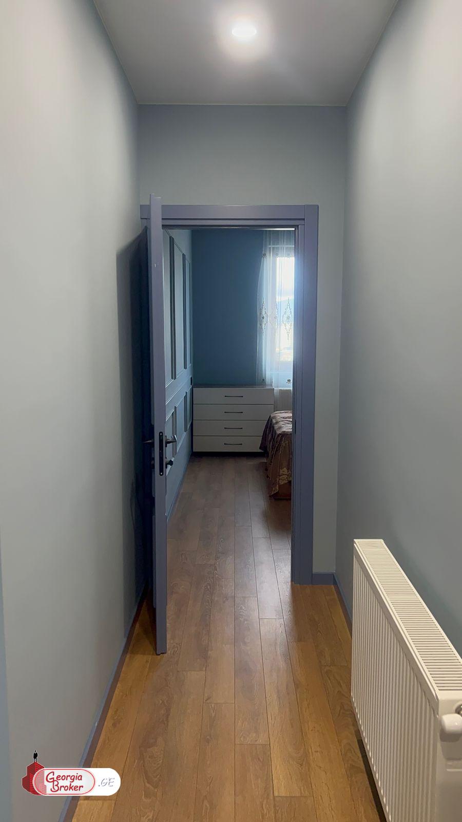 nearly repaired 3-room apartment for sale