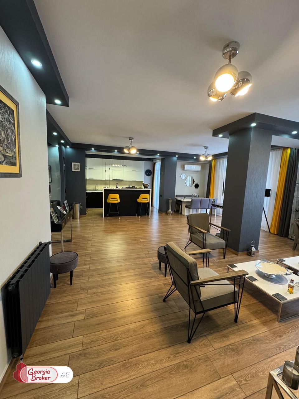 nearly repaired 4-room apartment for sale