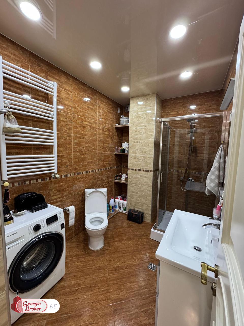 nearly repaired 4-room apartment for sale