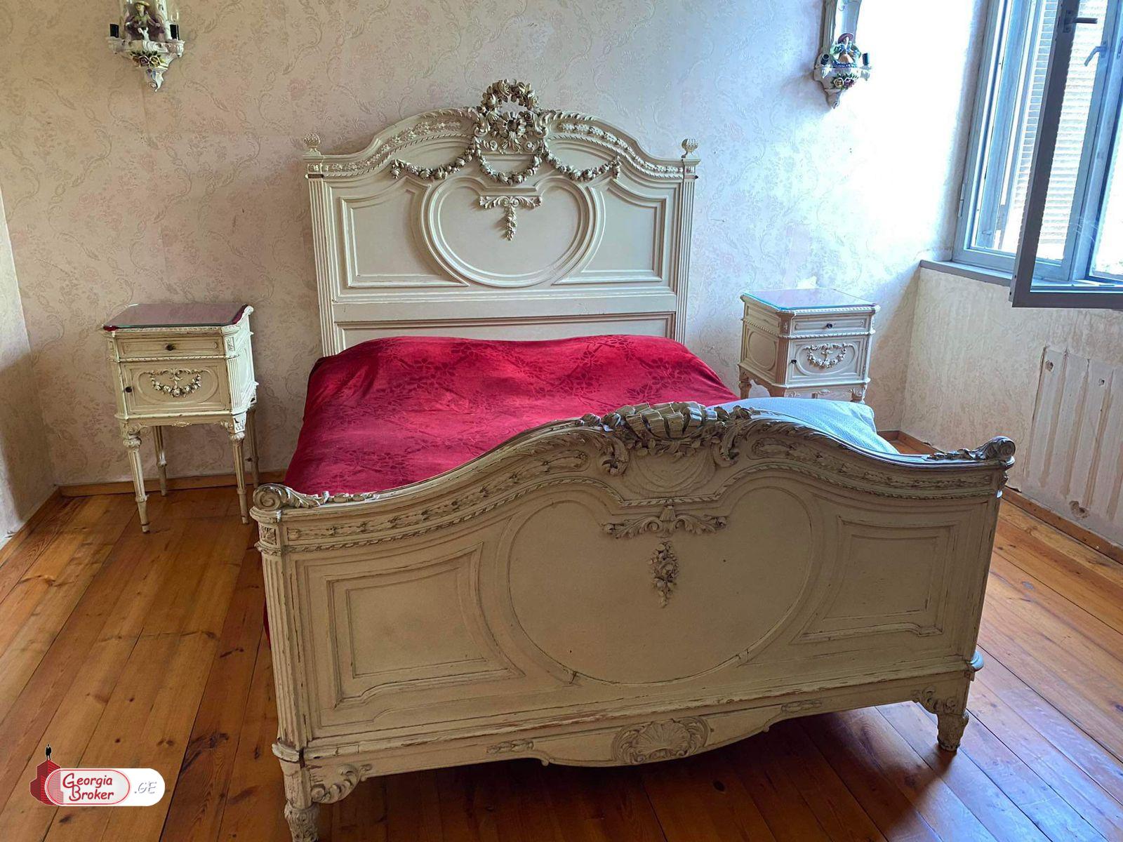 nearly repaired 5-room house for sale