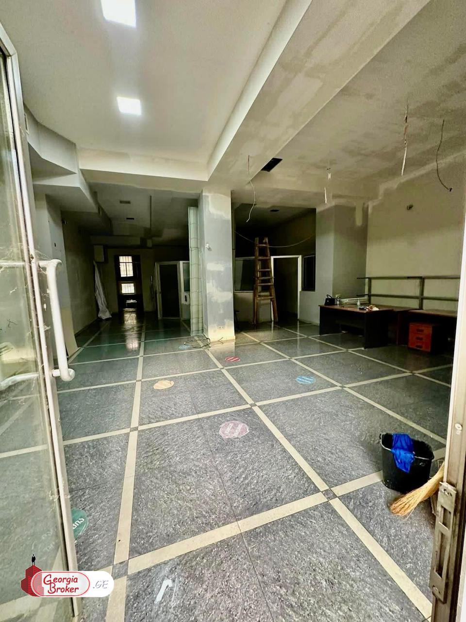 в аренду офис с новым ремонтом