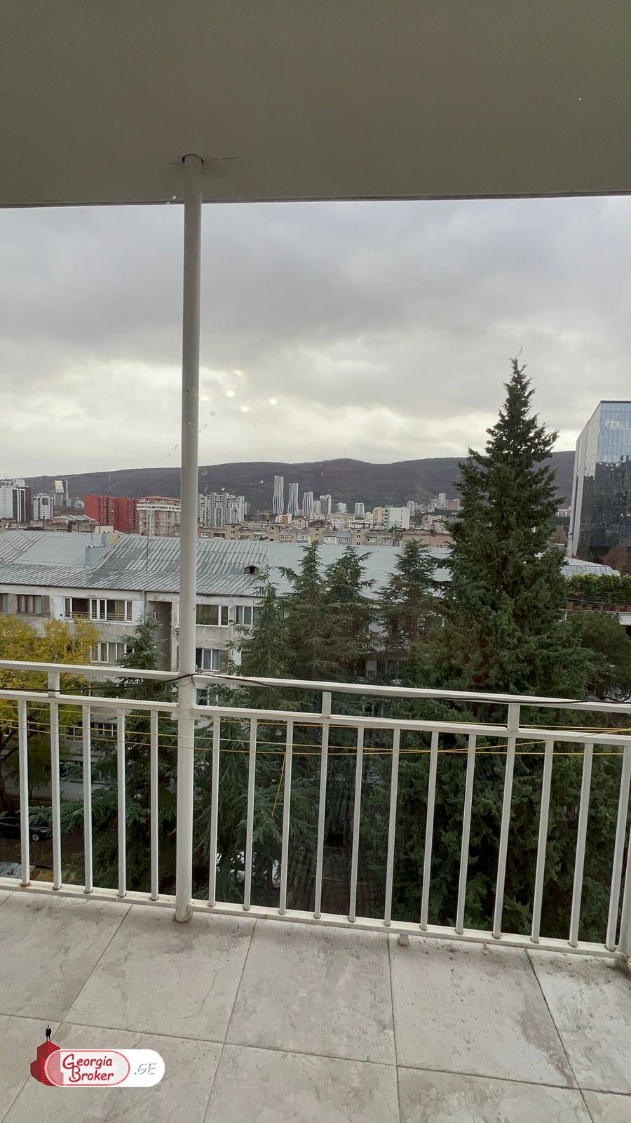 nearly repaired 4-room apartment for sale