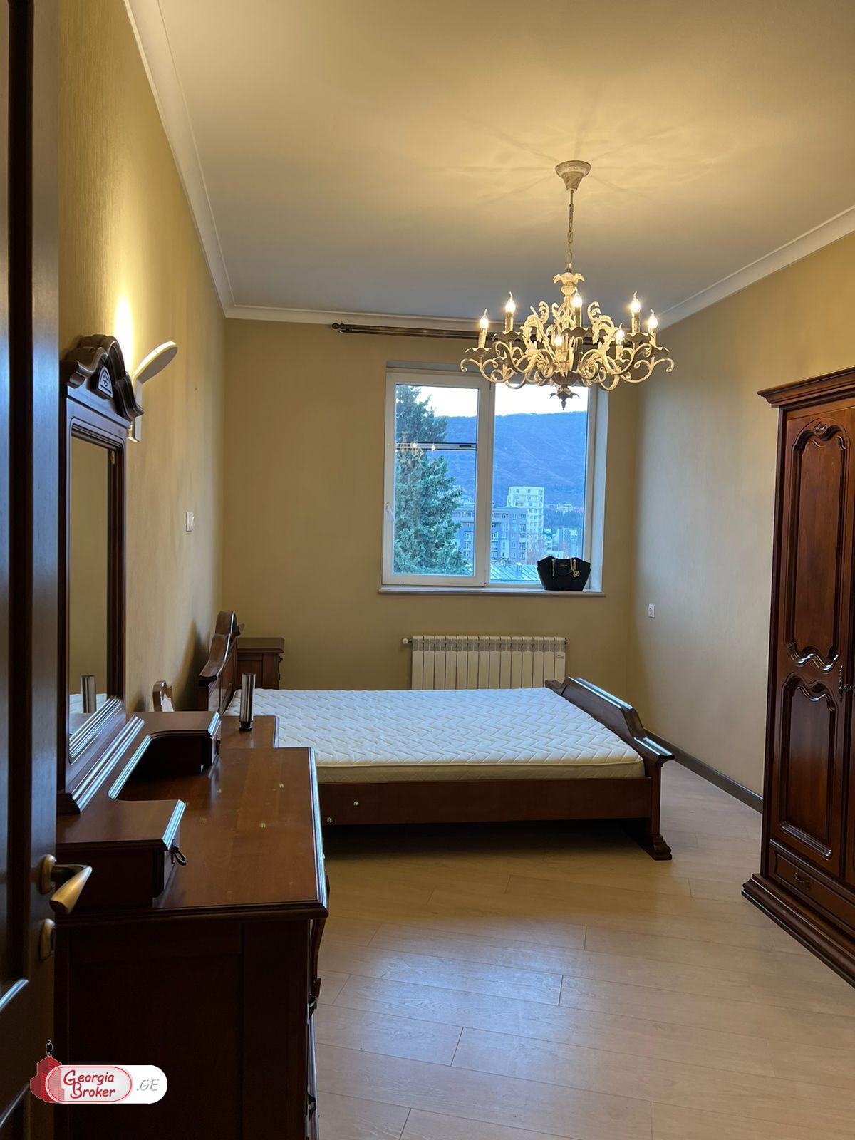 nearly repaired 4-room apartment for sale