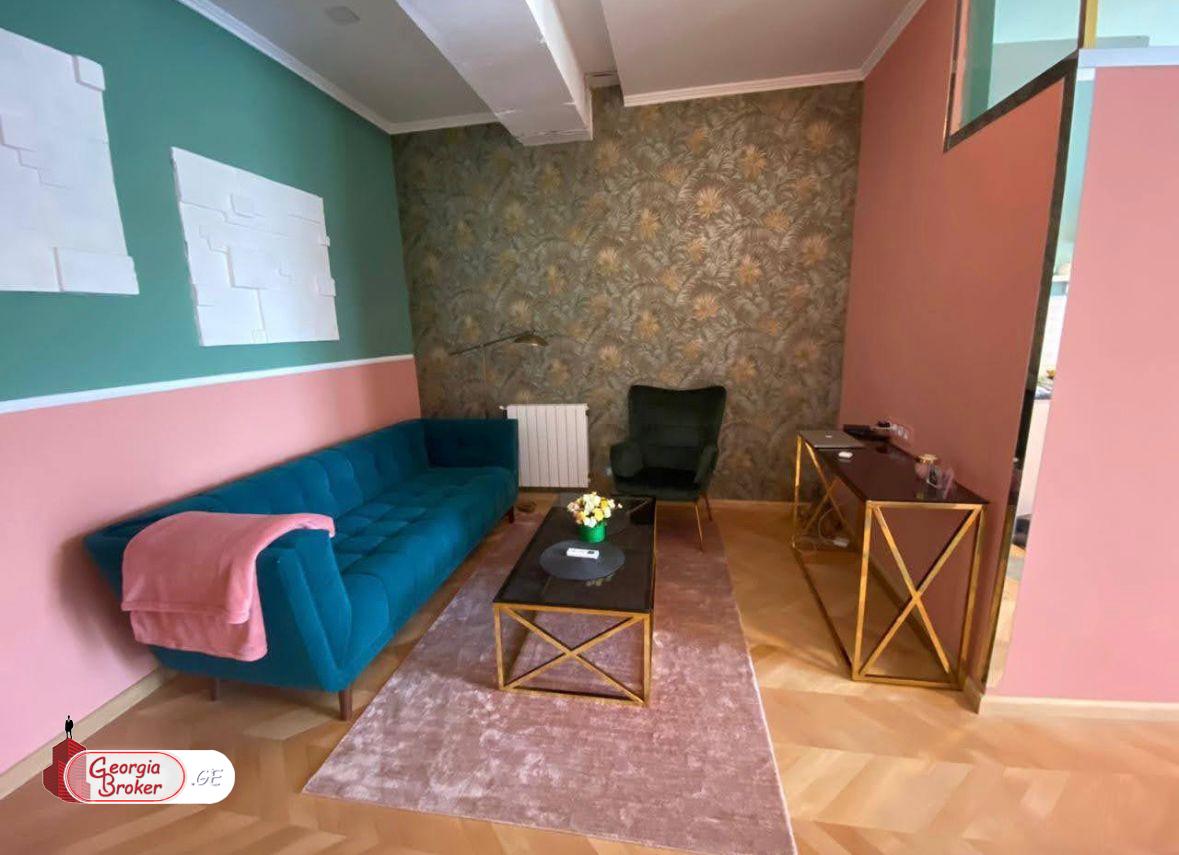 продается квартира с новым ремонтом 2-комнаты