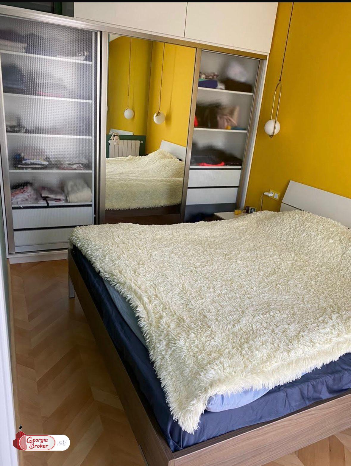 продается квартира с новым ремонтом 2-комнаты