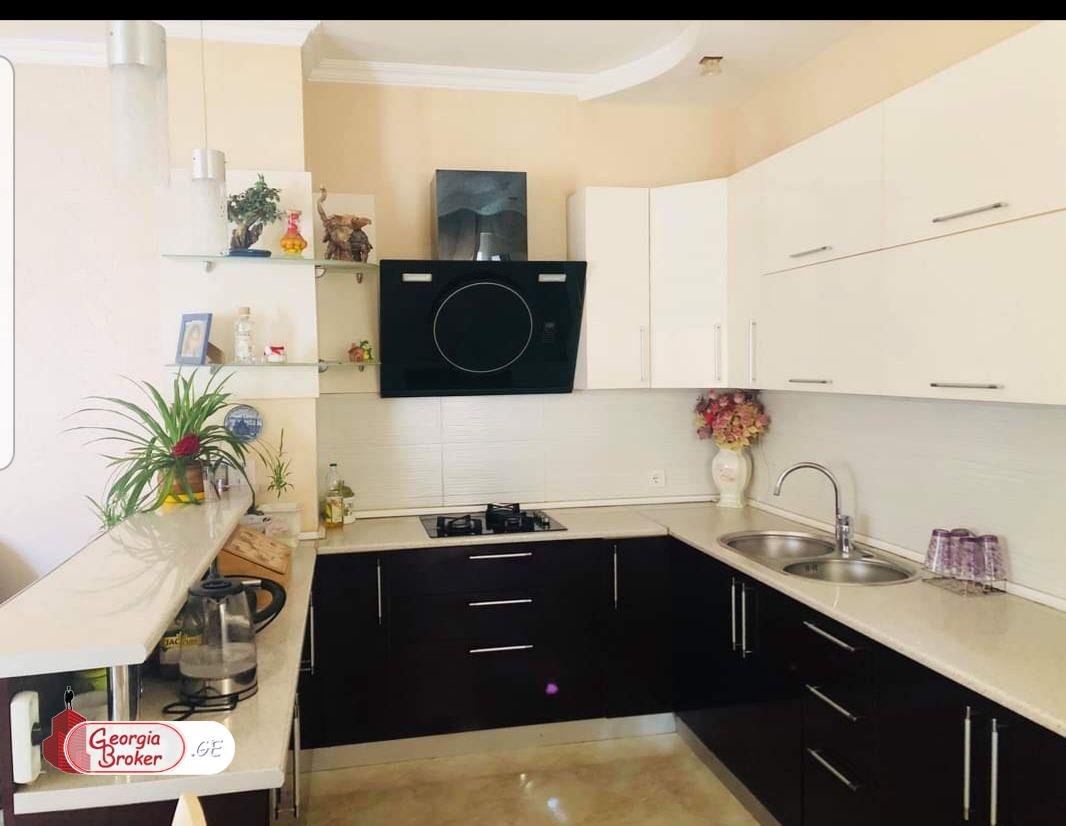 nearly repaired 5-room apartment for sale