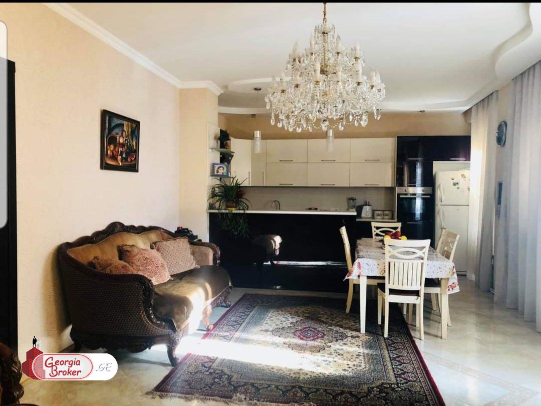 nearly repaired 5-room apartment for sale