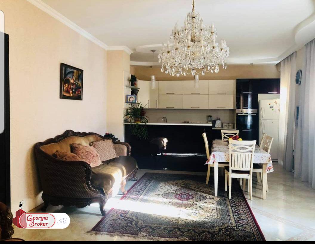 nearly repaired 5-room apartment for sale