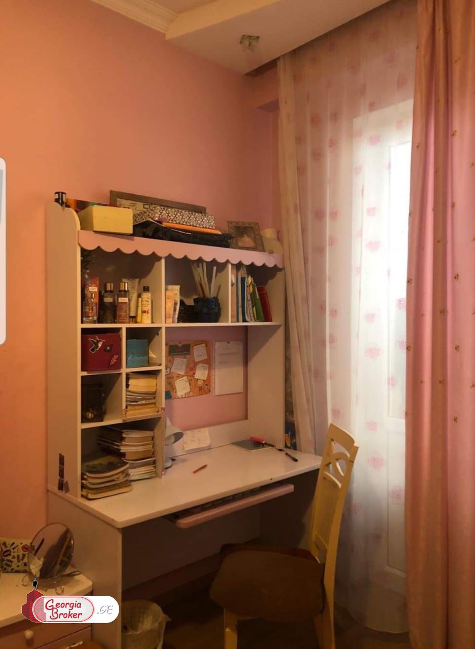 nearly repaired 5-room apartment for sale