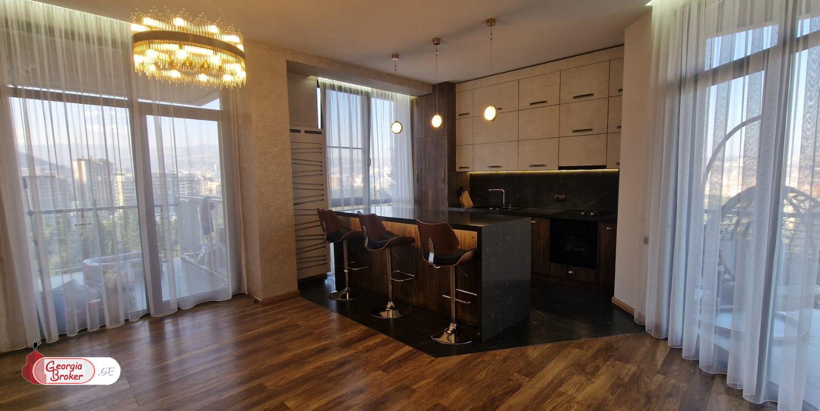 იყიდება ახალი გარემონტებული 3 ოთახიანი ბინა