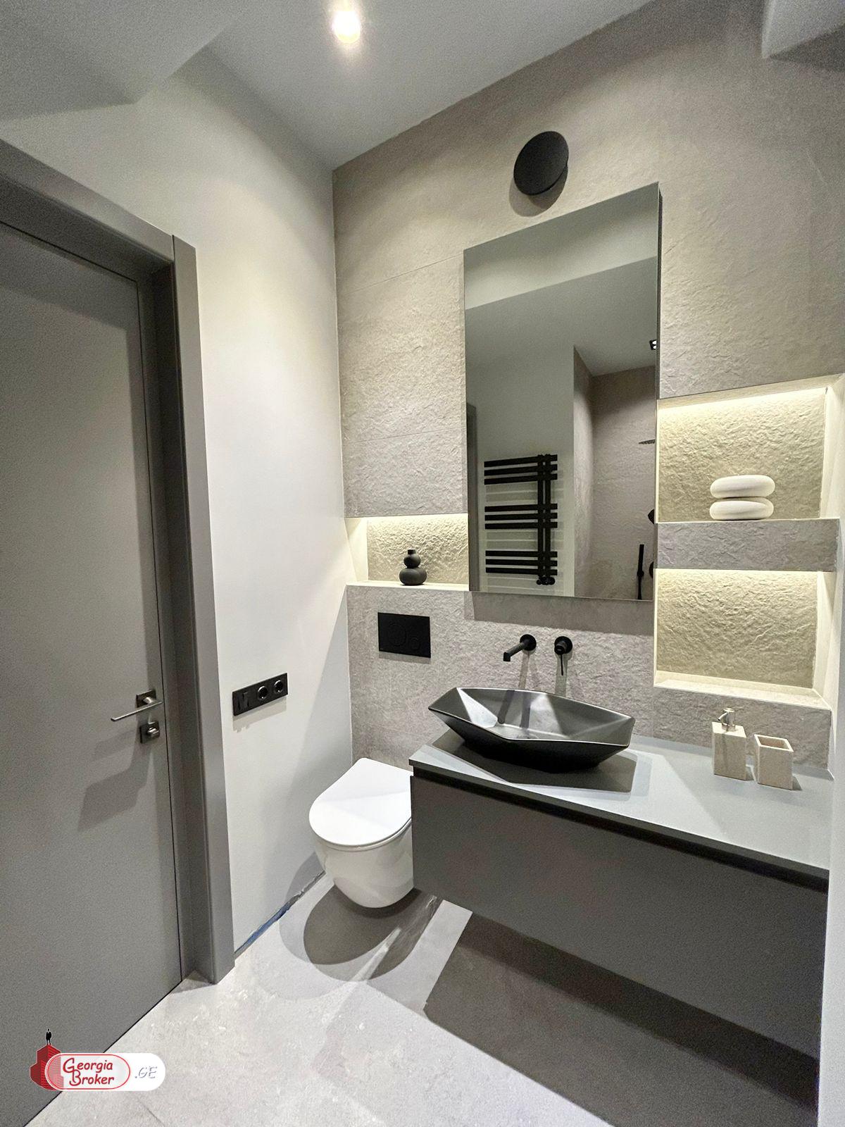 продается квартира с новым ремонтом 2-комнаты