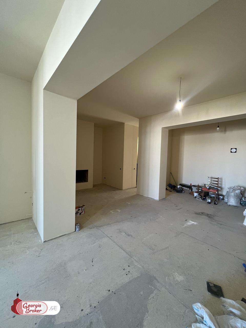 იყიდება ახალი გარემონტებული 3 ოთახიანი ბინა