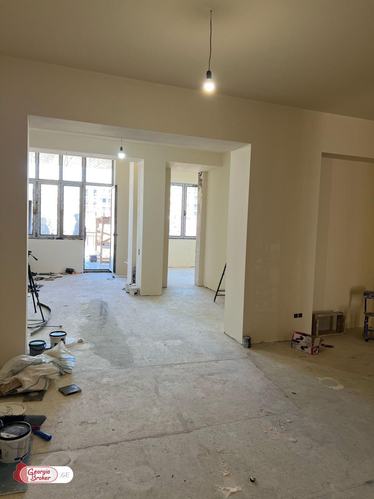 იყიდება ახალი გარემონტებული 3 ოთახიანი ბინა