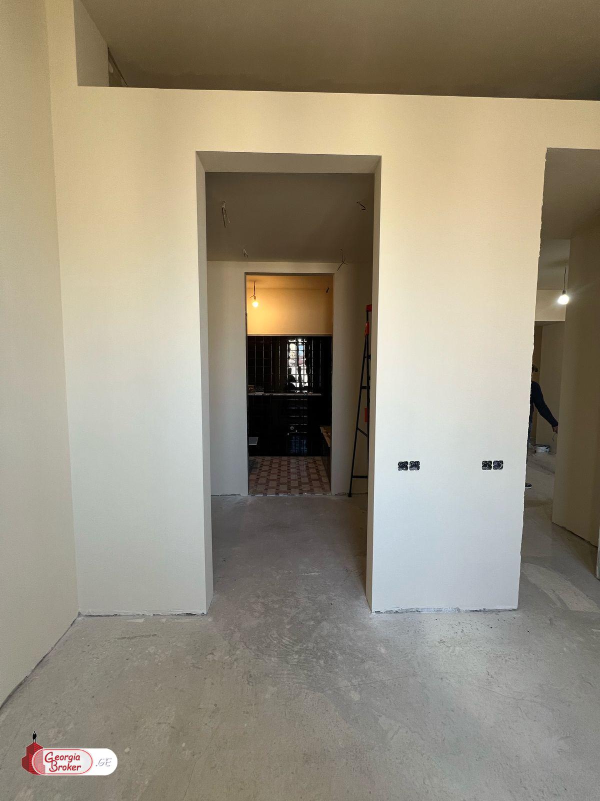 იყიდება ახალი გარემონტებული 3 ოთახიანი ბინა