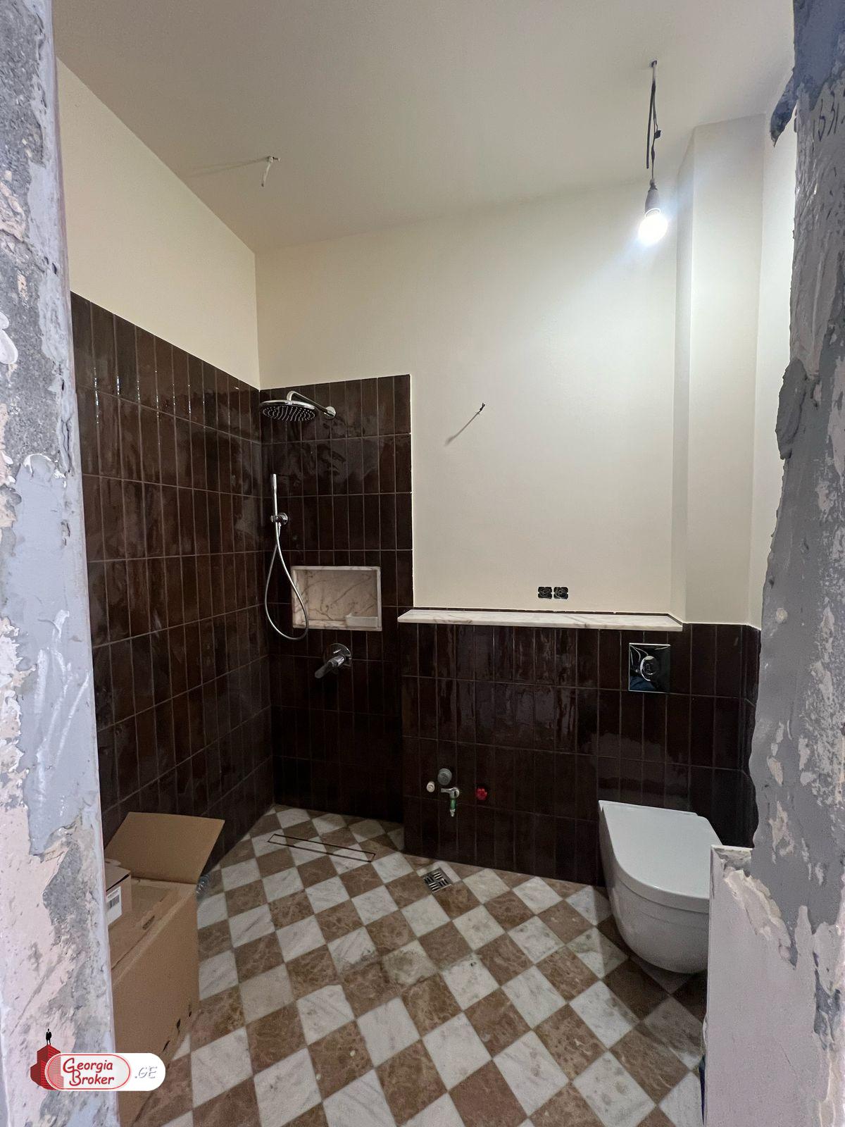 იყიდება ახალი გარემონტებული 3 ოთახიანი ბინა