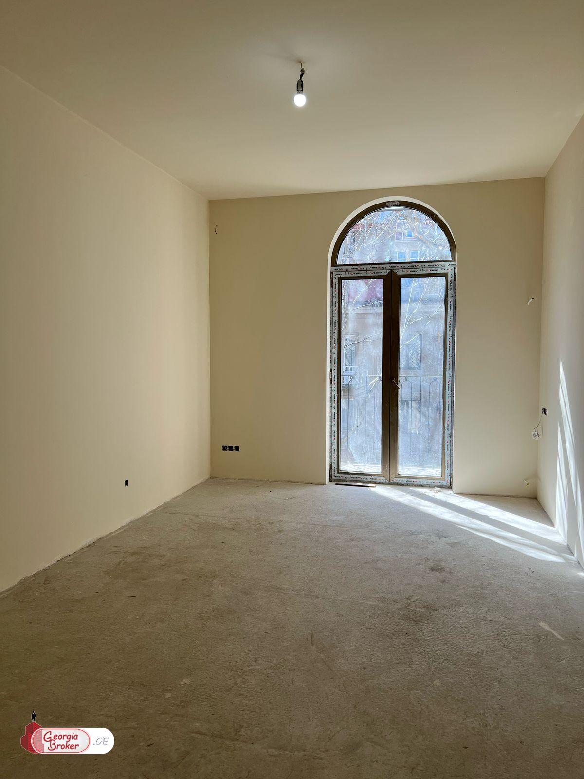 იყიდება ახალი გარემონტებული 3 ოთახიანი ბინა