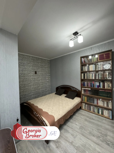 продается квартира с новым ремонтом 3-комнаты