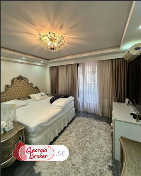 იყიდება ახალი გარემონტებული 4 ოთახიანი ბინა