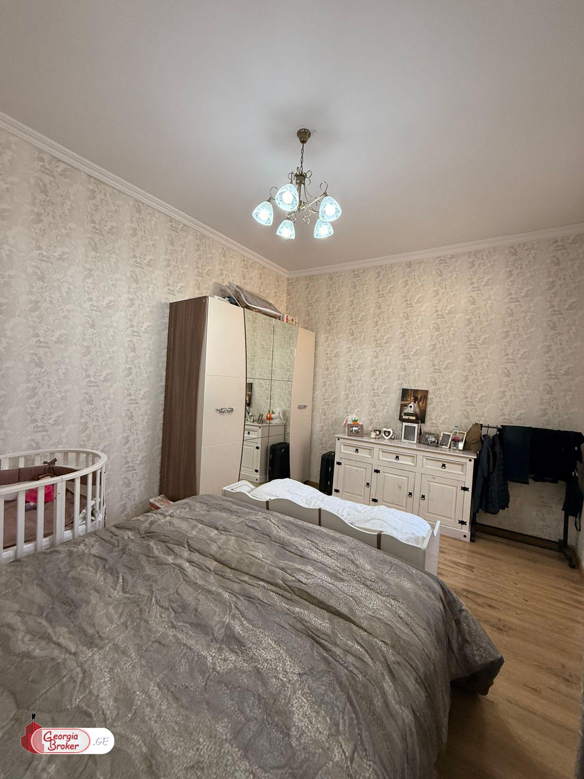 nearly repaired 4-room apartment for sale