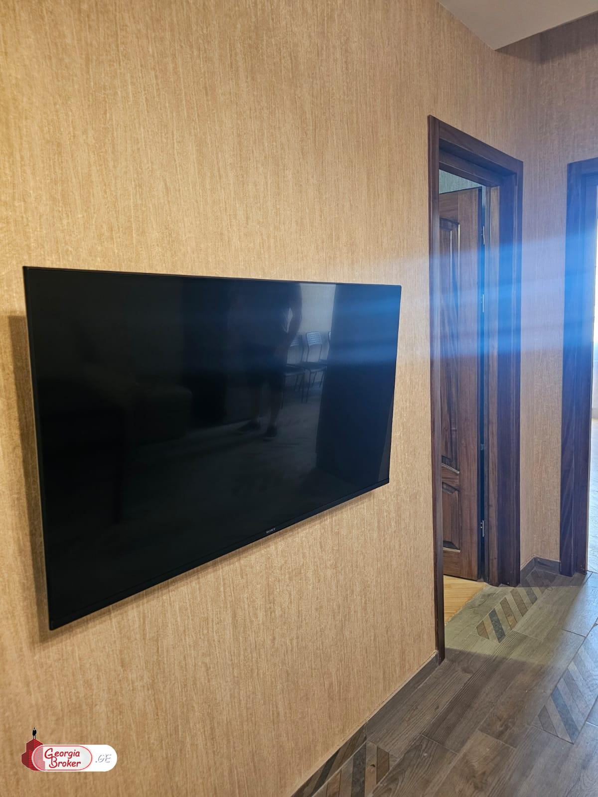 იყიდება ახალი გარემონტებული 3 ოთახიანი ბინა