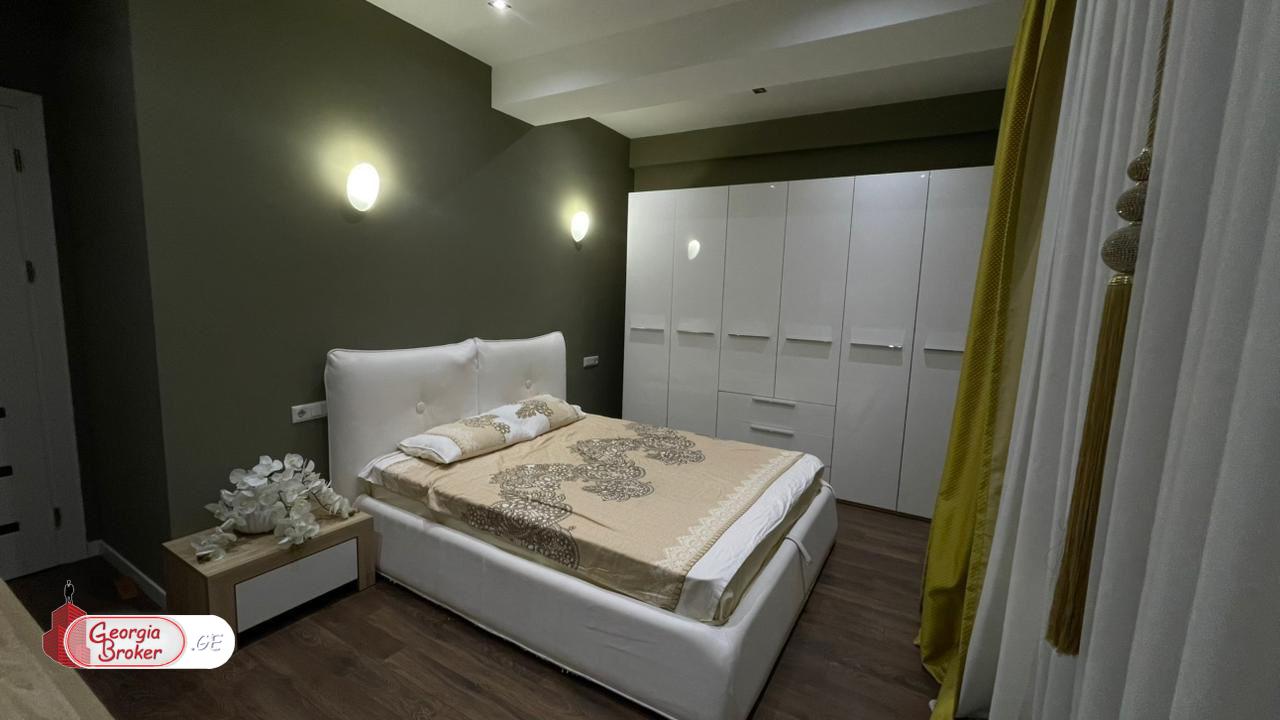 nearly repaired 4-room apartment for sale