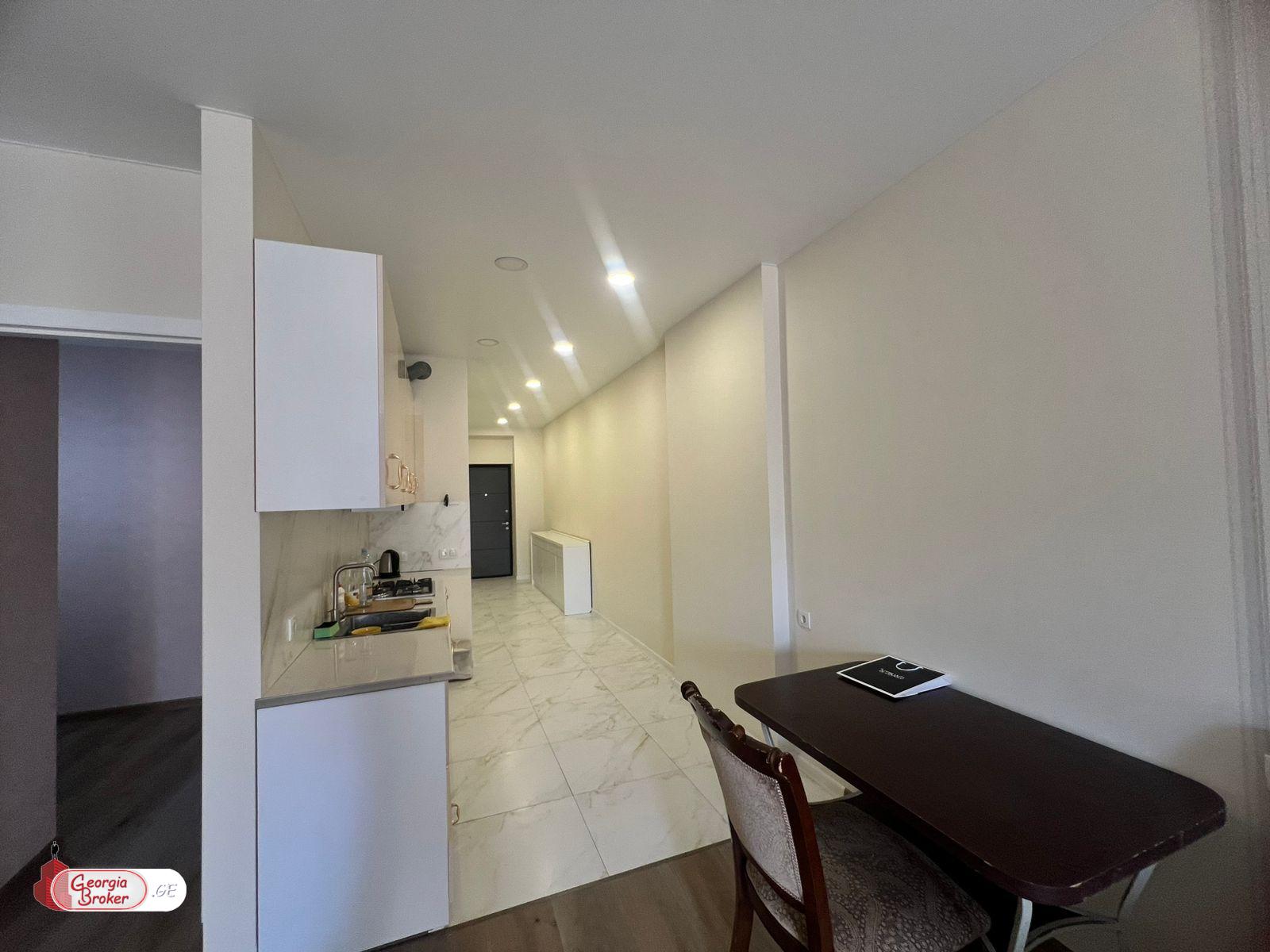 იყიდება ახალი გარემონტებული 3 ოთახიანი ბინა