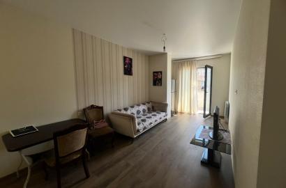 იყიდება ახალი გარემონტებული 3 ოთახიანი ბინა