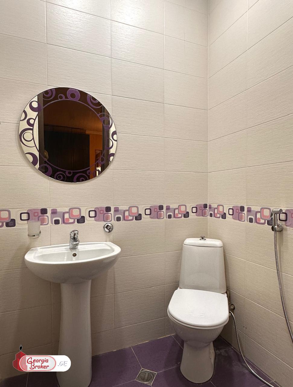 იყიდება ახალი გარემონტებული 4 ოთახიანი ბინა