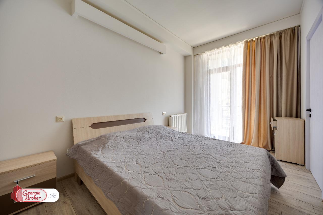 იყიდება ახალი გარემონტებული 2 ოთახიანი ბინა