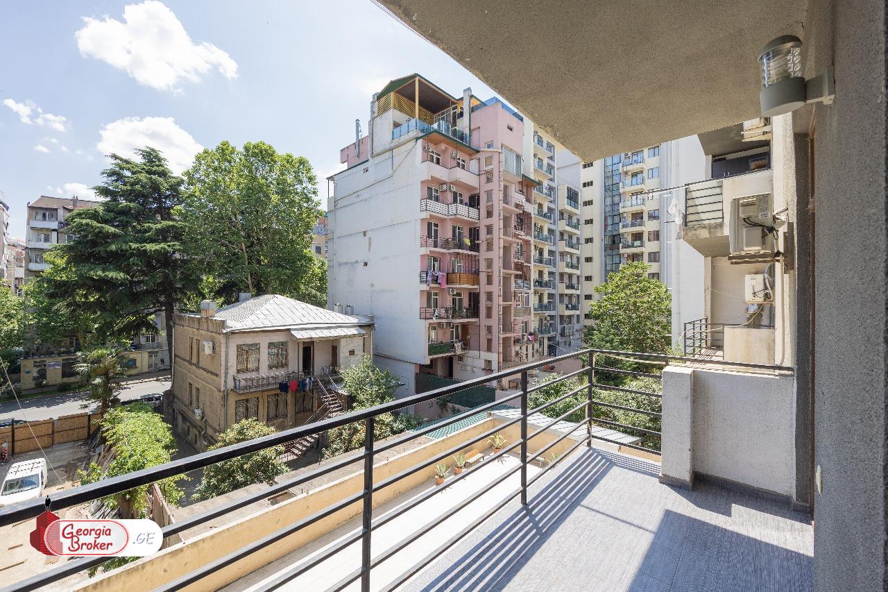 იყიდება ახალი გარემონტებული 2 ოთახიანი ბინა