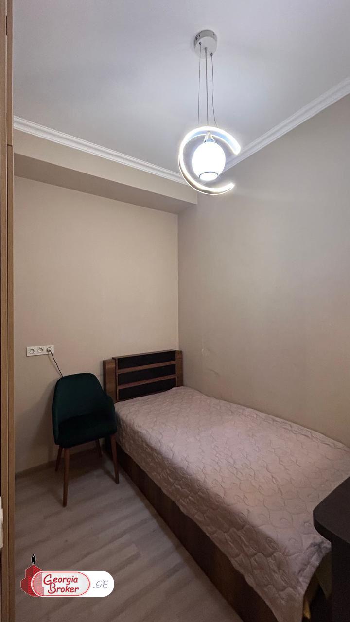 იყიდება ახალი გარემონტებული 3 ოთახიანი ბინა