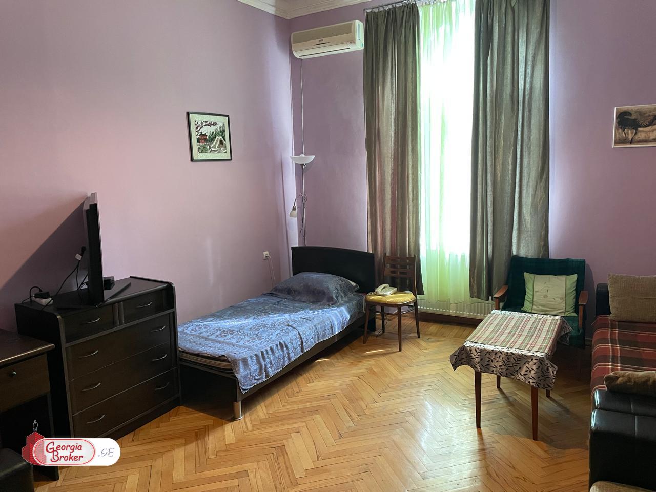 nearly repaired 4-room apartment for sale