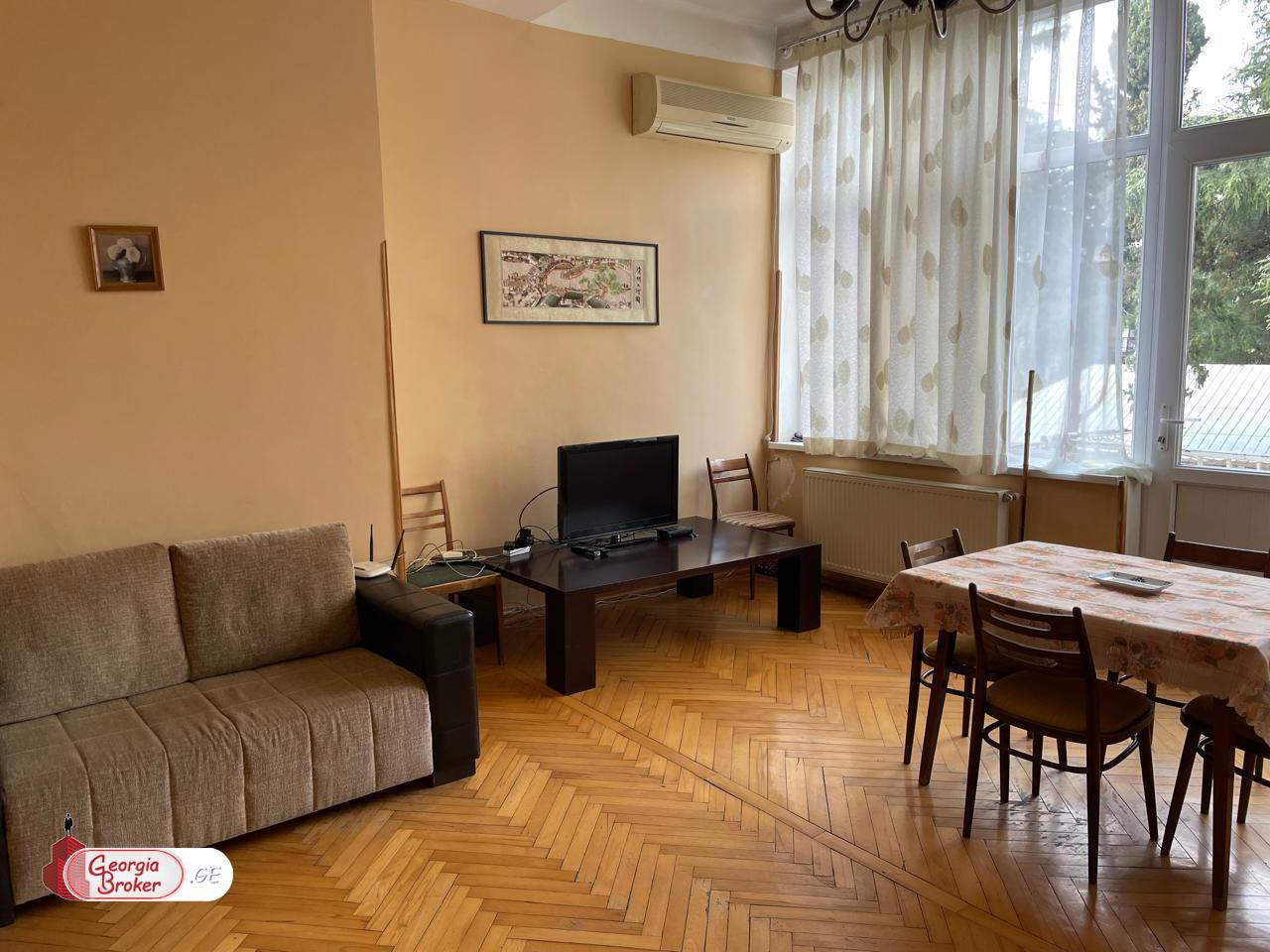 nearly repaired 4-room apartment for sale