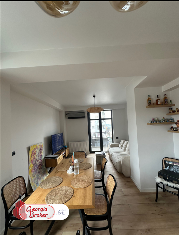 იყიდება ახალი გარემონტებული 3 ოთახიანი ბინა