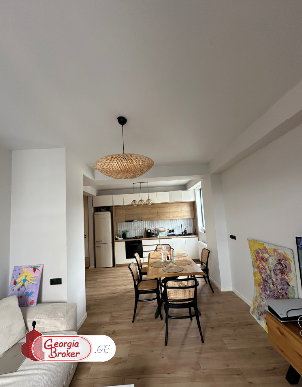 იყიდება ახალი გარემონტებული 3 ოთახიანი ბინა