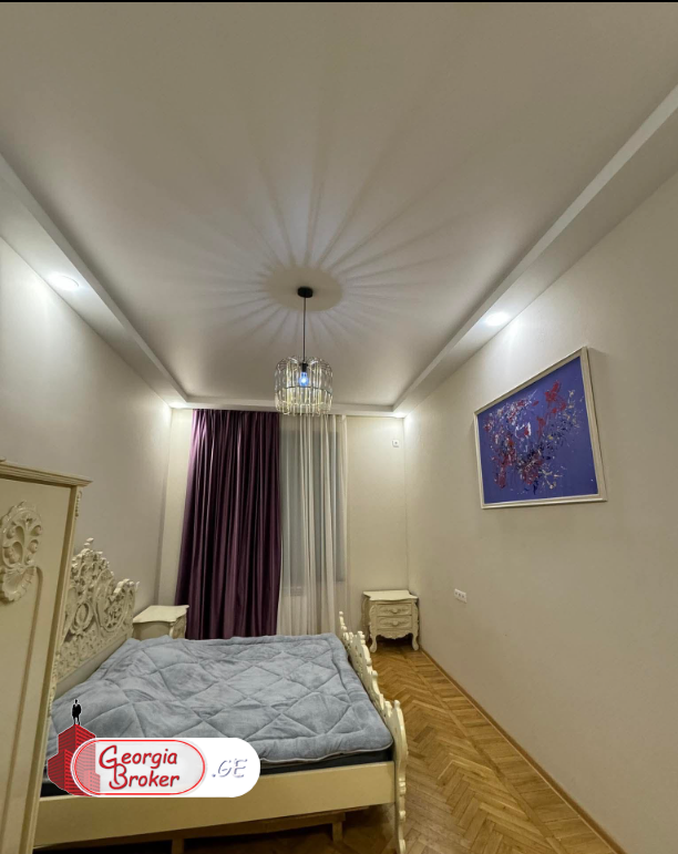 იყიდება ახალი გარემონტებული 4 ოთახიანი ბინა