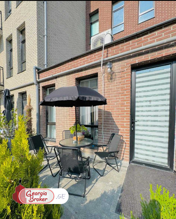 nearly repaired 4-room apartment for sale