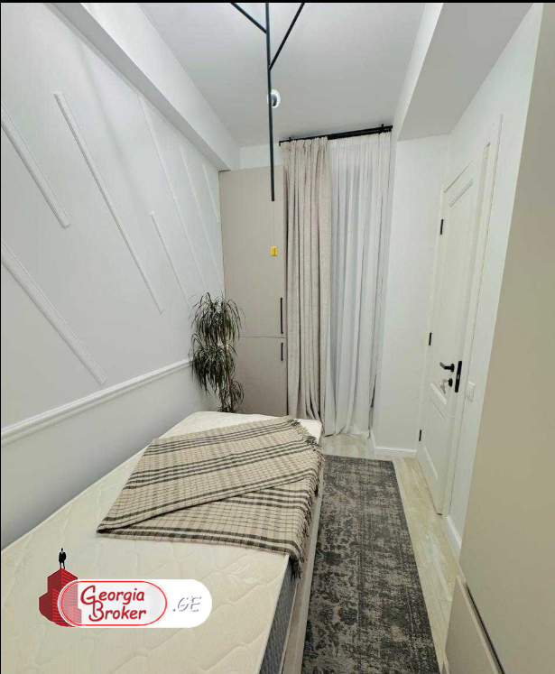 nearly repaired 4-room apartment for sale